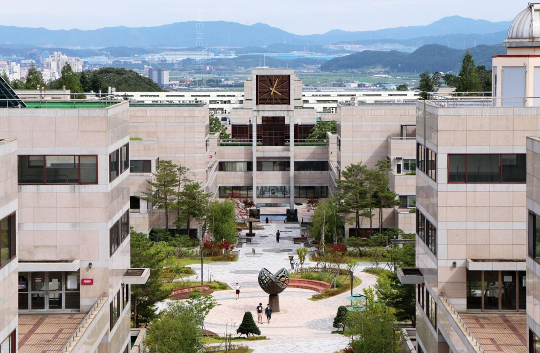 韩国浦项科技大学学费一年需要多少钱?